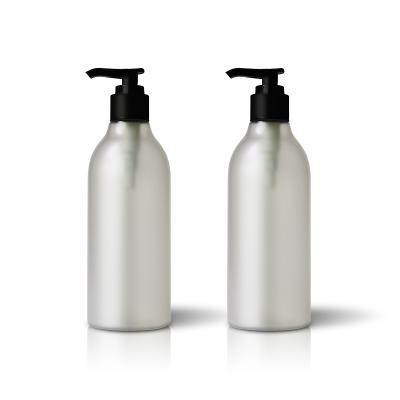 China BEAUTY PACKAGING Custom Luxury Eco Friendly Shampoo Bottles PET Shower Bottle With Smooth Screw Spray Cap Pump for sale