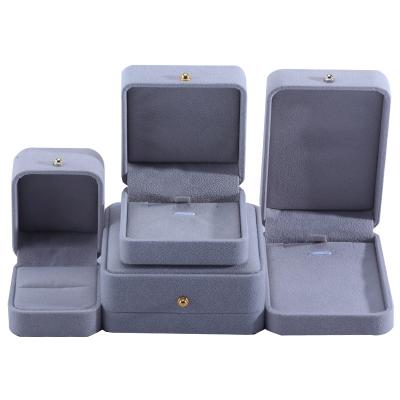 China Custom Hot Stamping Logo Jewelry Box for Necklace Bracelet Earrings and Ring 9*9*3.5cm for sale