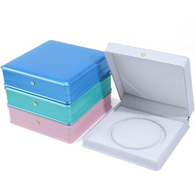 China Soft Touch Macaron Color Plastic Pearl Necklace Storage Box Jewelry Packaging for sale