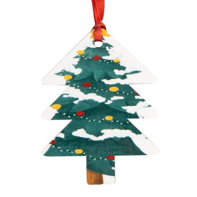 China 2021 Wooden Sublimation MDF Christmas Tree Ornament Custom Home Decor Picture Outdoor Hanging Tree Shape for sale