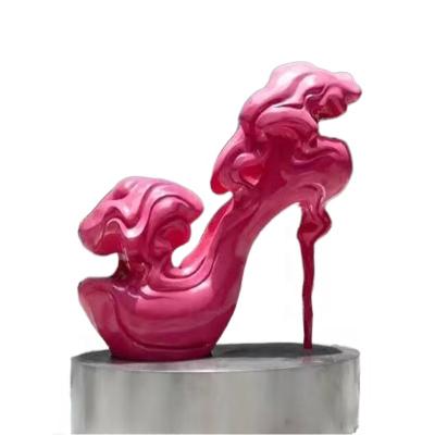 China Europe BMB carving model fashion fiberglass high heels high heels mall hotel exhibition large showcases fantasy decor for sale