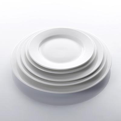 China Factory Sustainable Ceramic Tableware Guangzhou Porcelain Easy Clean Loader Dishes , Flat Pasta Plates for sale