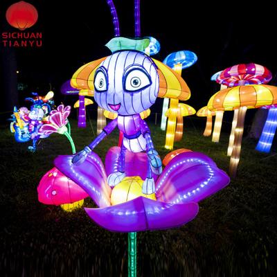 China Chinese Lantern Paperboard Cardboard Chinese Lantern Insert with Silk Steel Frame for Kids for sale