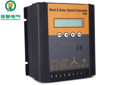 China viento 600W y regulador de sistema híbrido solar 24V con salida actual constante del dólar en venta