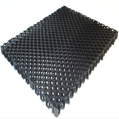 China Roof Water Drainage 8mm Dimple Height Drain Board For Underground Garage Roof for sale