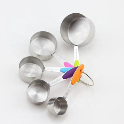 China Sustainable 5pcs Stainless Steel Measuring Cups Sets With Different Color Handle for sale