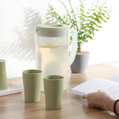 China Living room one four cups household water bottle high temperature resistant plastic cooling juice teapot sustainable pot for sale