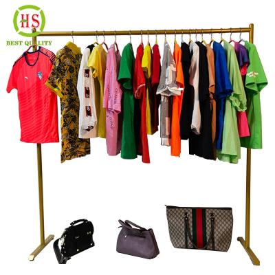 China Fashion New Style /Fit Size Factory Price Buy Second Hand T-shirt Used Summer Clothes for sale