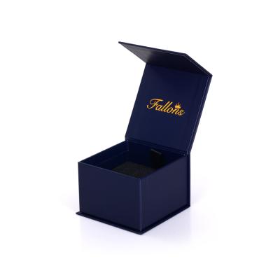 China Handmade Custom Logo Magnetic Gift Boxes Cardboard Packaging gift box cajas magneticas for sale