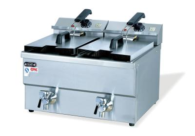 China 220V Professional Deep Fat Fryers Stainless Steel 28L Oil Capacity 6 Months Warranty for sale