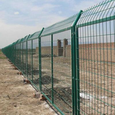 China Factory Price Easily Assembled Powder Coated Curved Welded Wire Mesh Fence And Decorative Garden Fence Panels for sale