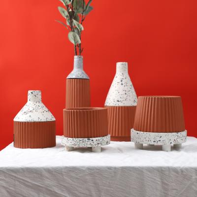 China Nordic Modern New Design Style Wedding Decoration Terracotta Home Decor Terracotta Terrazzo Garden Pot Pots For Indoor Plants for sale