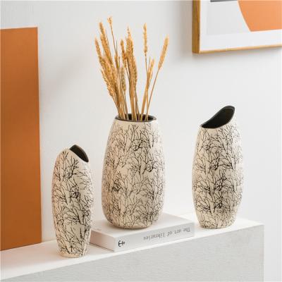 China Eco-friendly ceramic vase art unique handmade luxury modern indoor vase set ceramic flower vases for home decor for sale