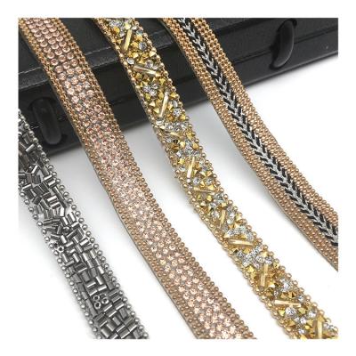 China Hot Flatback Manufacturers High Quality Spot Fix Drill Rhinestone Rubber Band Chain Strap Apparel Lace Shoes Hat Accessories for sale