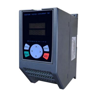 China 0.75kw 1.5kw 2.2kw 4kw 3phase Output 220v Vfd Motor Variable Frequency Drive ZC2000-2T for sale