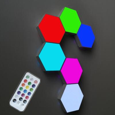 China Creative Sensor Light Hexagon Wall Light Quantum Geometry LED Party Night Modular Touch Hexagon Light for sale