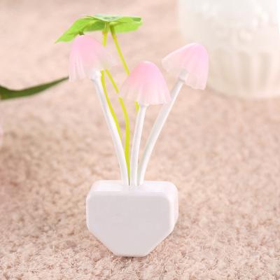 China Modern High Quality Sensor Decoration Led Little Plug-in LED Mini Mushroom Light Baby Lamp Mushroom Night Light for sale