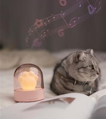 China 2020 Amazon Hot Sale Cute Rechargeable Room Cat Paw Led Night Light With Music For Girls for sale