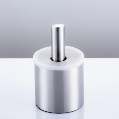 China Viable Pill Crusher Set Stainless Steel Mortar and Pestle Crusher Spice Crusher with Lid and Anti Slip Base for sale