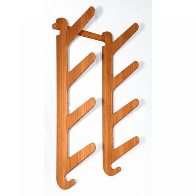 China Wholesale INTERESTING INTERIOR MINISTRY Skateboard Rack Surfboard Wall Bamboo Wood Rack for sale