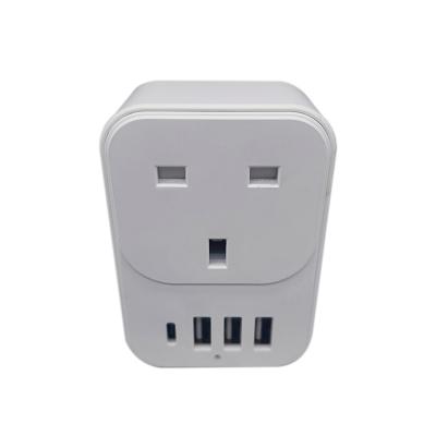 China Großbritannien internationaler Energie-Adapter Großbritanniens zum Multifunktions-Wechselstrom-Ladegerät-Umwandlungs-Stecker mit 1 USB C und 3 USB-Porte zu verkaufen