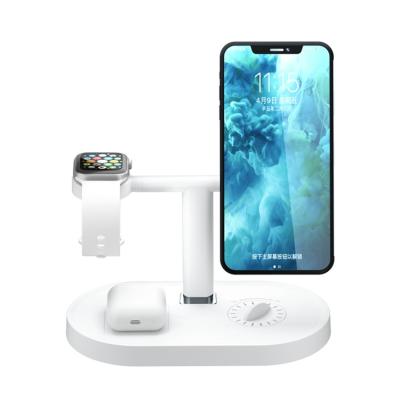 China Hot Selling Handphone Wireless Charger Fanshion Car Charger Smart Radio for sale