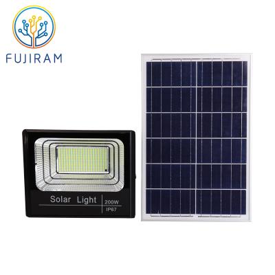 China Commercial Garden CE EMC ROHS Certificate Outdoor Waterproof IP67 25W 40W 60W 100W 200W LED Flood Lights for sale