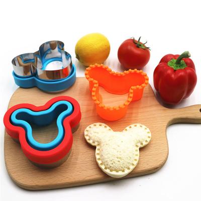 China 2022 Disposable Cute Vegetable Stamp Set Fruit Cutter Cartoon Shape Plastic Sandwich Cutter And Sealer Set For Kids for sale