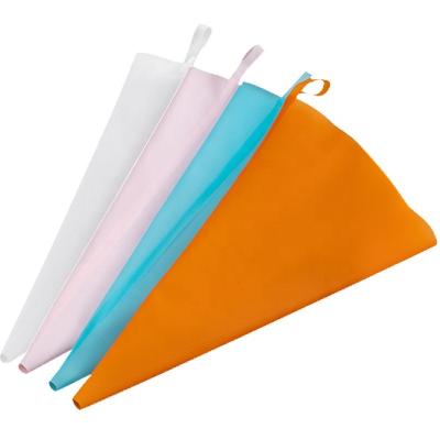 China Viable Good Quality 12inch 14inch 16inch Bakeware Cake Decorating Tool TPU Silicone Reusable Pastry Piping Bags for sale