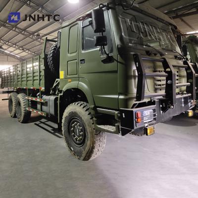 China SINOTRUK HOWO all wheeler drive truck 4X4 6X6 8X8 howo off road cargo truck with seats > 8L for sale