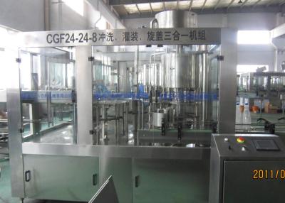 Cina La bottiglia di vetro 24 dirige la linea di produzione scintillante della bevanda con velocità 7000BPH in vendita