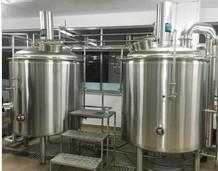 China 1000Ltr SUS304 Customised Draft Beer Brewing Equipment 15M2 Floor Space for sale