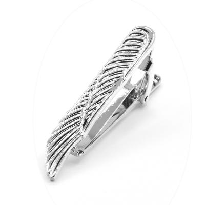 China Promotions Gifts Party Angel Wings Shape Silver Plated Pull Feather Metal Engraved Tie Clips Funny Birthday Engagement Best High Quality Sale for sale