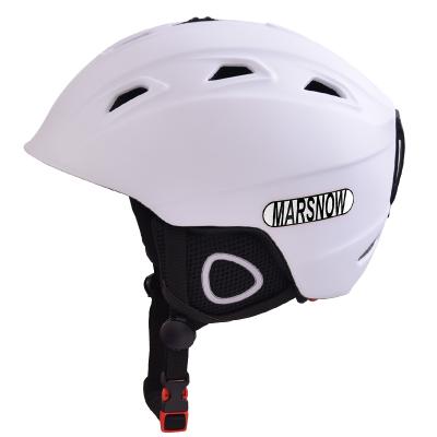 China Helmet Helmet Ultralight Breathable Cycling Ultralight Cycling Recycling Wholesale Price Customized New Adult White Professional Outdoor Skiing Helmets for sale