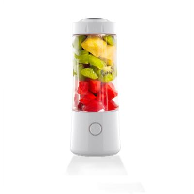 China Car Customized Blenders Portables Rechargeable Smoothie Usb Portable Blender Juicer for sale