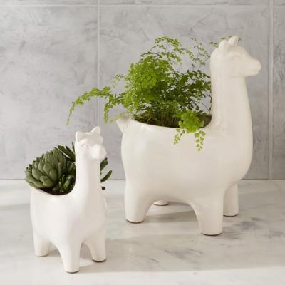 China Modern Indoor White Animal Alpaca Planter Llmma Decor Ceramic Pot Planter for sale