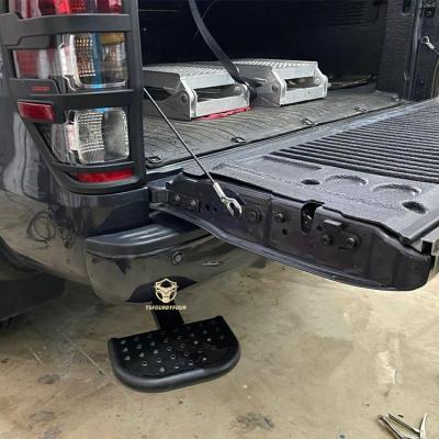 China Sports Pickup Rear T-Step Board for Navara NP300 2016+Ranger T6 T7 T8 revo 2021 hilux revo 2021 steel foot step bar D-max for sale