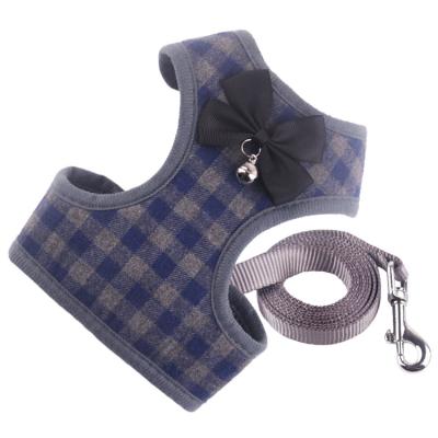 China 2020 Wholesale Fashions High Quality Viable Small Dog Harness Medium Pet Cat Dog Harness with Bell and Leash for sale