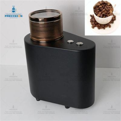 China Compacto tostador de café casero con capacidad de 200g 1900kcal poder de fuego y Rose Gold taza de enfriamiento en venta