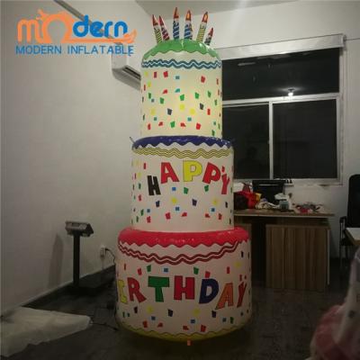 China 2020 Giant Inflatable Party Roof Decoration 2m High Birthday Cake For Advertising for sale