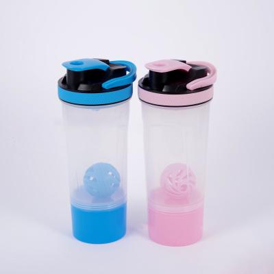 China 500ml Protein Shaker Plastic Water Bottles With Filter Sports Style Sustainable Gym Shaker Cup Bottle for sale