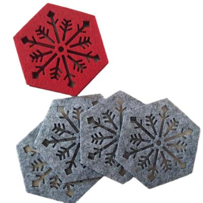 China Sustainable Custom Christmas Beverage Felt Snowflake Coasters for sale