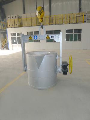 China 600KG Foundry Pouring Molten Aluminum Transfer Ladles Forklift Base Crane Hanger for sale