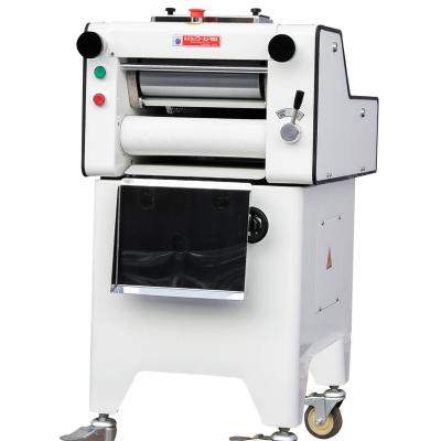 China Snack Factory Commercial Bakery Equipment Mini Dough Moulder for sale