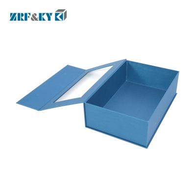 China FSC Recyclable Gift Box Kraft Paper Foldable Packaging Paper Gift Box With Magnet for sale