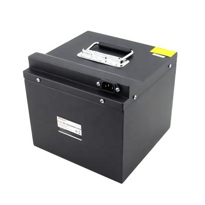 China 120W uitgangsvermogen Li-ion-accu-oplader met 100-240V wisselstroom-invoerspanning Te koop