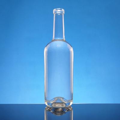 China Wholesale Juniper Tequlia Glass Bottle 750ml Spirits Glass Bottle 750ml Beverage Vodka Glass Bottles With Cork for sale