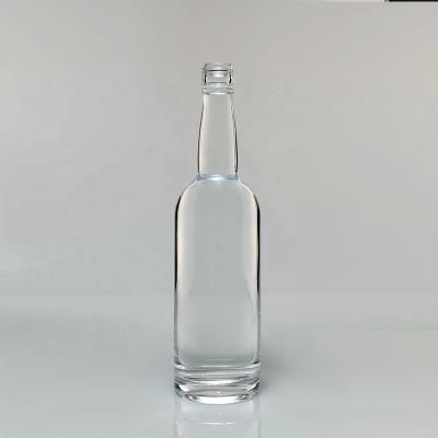 China 700ml Beverage Whiskey Glass Bottle Wholesale Long Neck Spirits Glass Bottle Screw Cap Manufacturer for sale