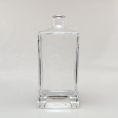 China 500ML Beverage Alcohol Empty Bottle Flint Vodka Glass Bottle Super Top Grade Bottle for sale