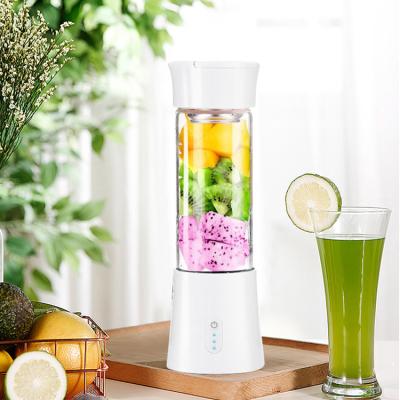 China Protable High Efficiency Homemade Eight Blender Juicer Usb Blender Two Use Make Juice Fruit Juice Orange USB Electric Fruit Jucier for sale